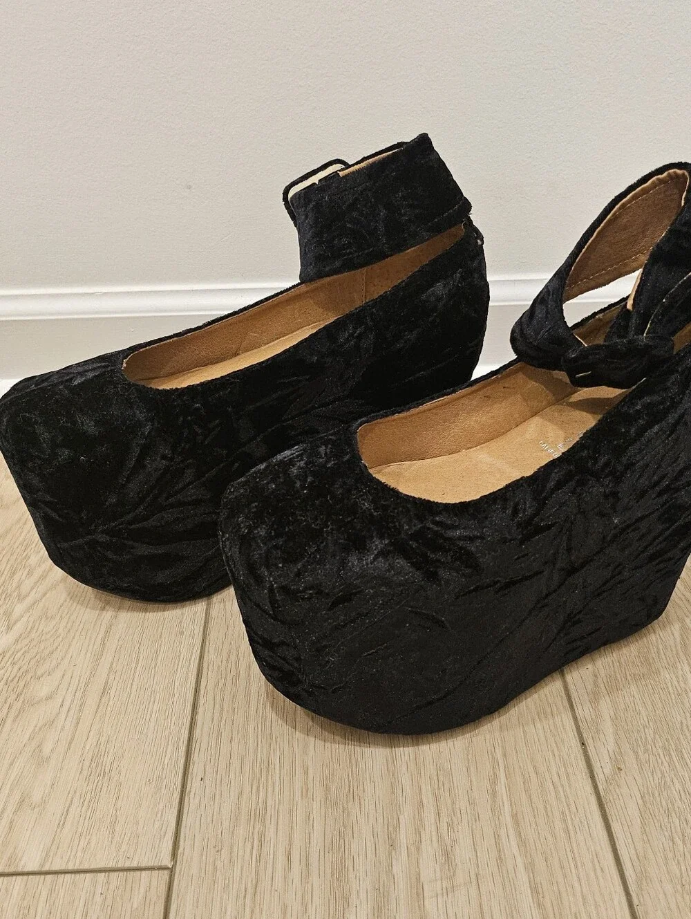 Jeffrey Campbell Pointe Platform - 8.5 - Black Velvet - Indie Sleeze/Balletcore